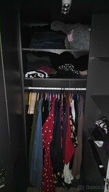 Prodám asko rohovou skříň. - 2