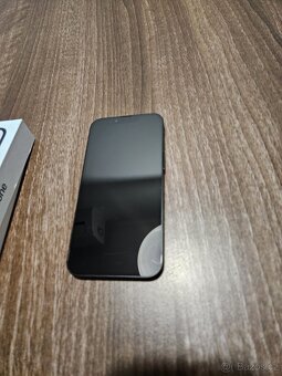 Apple iPhone 16e 128gb - 2