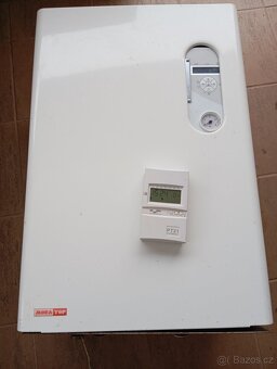 Nabízím k prodeji – elektrický kotel Mora Top + prostorový t - 2