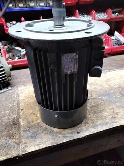 Prodám motor MEZ Mohelnice 2.2 kw 1400 ot. - 2