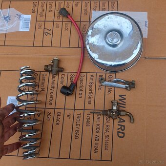 Jawa robot díly - 2