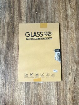 Ochranné sklo pro MacBook Pro 16" - 2