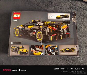 LEGO Technic 42151 Bugatti Bolide - 2