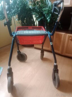 Seniorské chodítko - 2