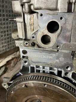 Prodám 2 motory - 2