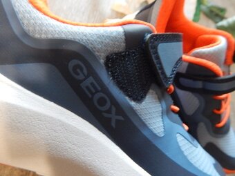 detske boty  zn. Geox vel.30 - 2