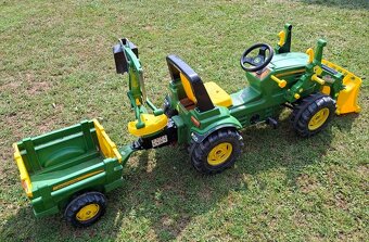 Prodám dětský šlapací traktor - 2