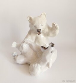 Velká porcelánová figura ledních medvědů - Kodaň - 2