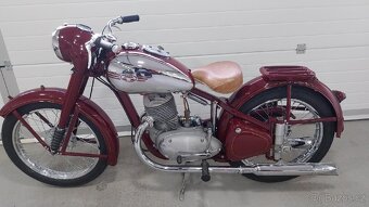 Jawa 250 Pérák - 2
