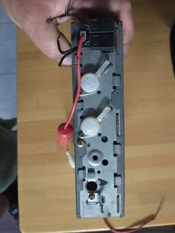 Prodam autoradio sharp rg-5800h - 2