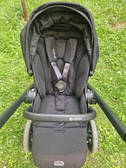 Cybex Balios S Lux 2023 dvojkombinace černá + držák na pití - 2