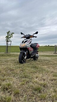 Yamaha Aerox 50ccm Limited Edition - 2