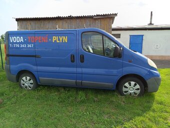 Opel vivaro - 2