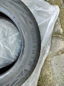 Pneu Continental 175/65/R14 86T - 2