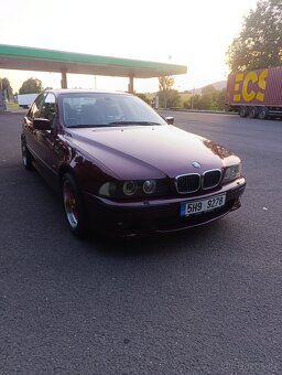 BMW E39 535i v8 - 2