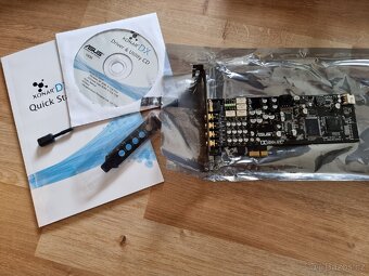 ASUS XONAR DX PCI-E Audio Card Card
Express Audio Card - 2