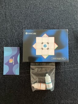 Rubikova kostka GAN 14 MagLev Pro UV 3x3 - 2