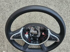 Dacia Duster II volant - 2