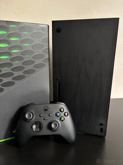XBOX SERIES X, ZÁRUKA DO 11/25, 2 OVLADAČE, FORZA HORIZON 5 - 2