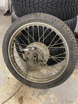 Kolo Jawa 18 dvouklíč - 2