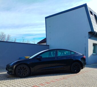 Tesla model 3 Long Range Refresh Tazne zariadenie - 2