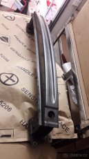 Výztuha zd. nárazníku Liftback ORIGINÁL škoda superb III - 2