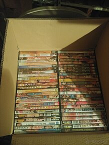 Prodám 120ks P-DVD - 2