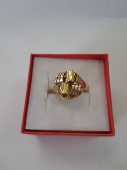 Zlatý prsten s růžovým zl. - 2