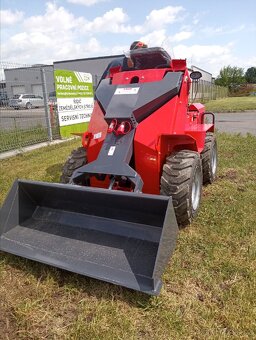 kolový nakladač, čelní nakladač, smykač, čelňák - 2