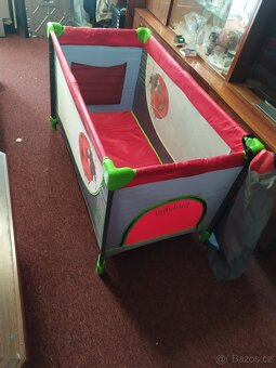 Dětská cestovní skládací postýlka - 2