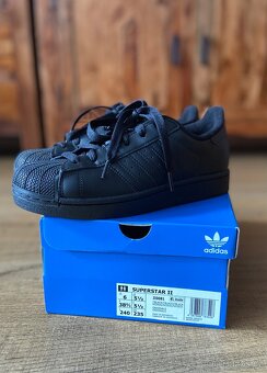 Dámské tenisky ADIDAS SUPERSTAR - 2