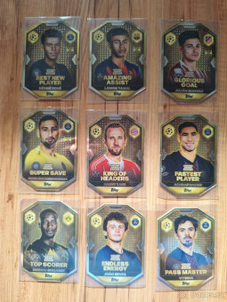 Fotbalové kartičky Match Attax 2025/26 Chrome Award Winners - 2