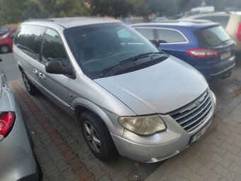 Chrysler Grand Voyager 2,8 CRD automat Stow´N Go, 7míst - 2