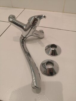 Vodovodní dřezová baterie - 2