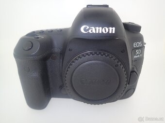 Canon EOS 5D Mark IV - 2