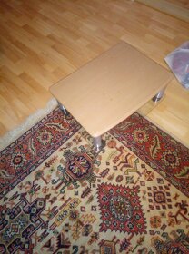 Prodám TV stoleček - 2