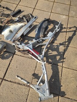 Prodám díly Hyosung RX 125 - 2