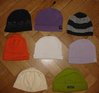 +++ Čepice + kukly - levně prodám +++ - 2