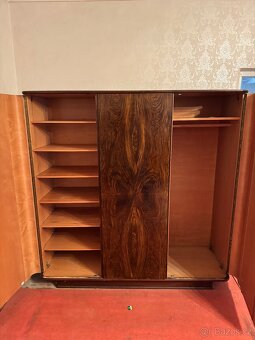 Šatní skříne - 2