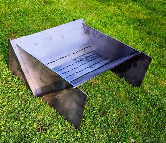 Robustní ocelové ohniště - Gril - 2