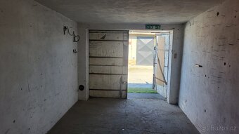 Prodám garáž Šternberk - 2