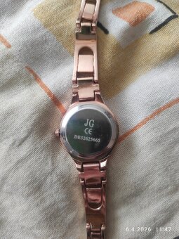 Dámské hodinky - 2