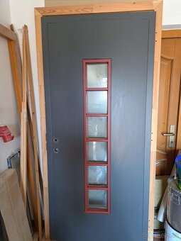 Pravé vchodové dveře - 2