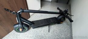 Jako nová e-koloběžka Acer Escooter 5 - 2