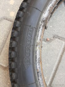 Pneu Barum 3.25-18 - 2