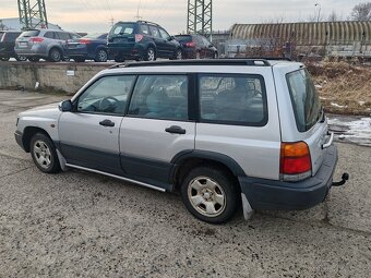 Subaru Forester 2.0i - 2