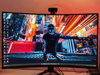 Herni Pc + monitor MSI - 2