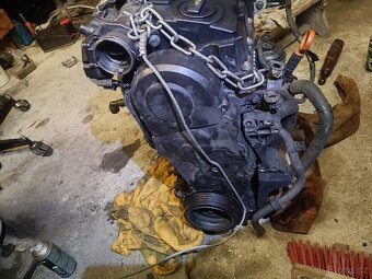 Motor BLS 1.9 TDI – kompletní, po servisu - 2