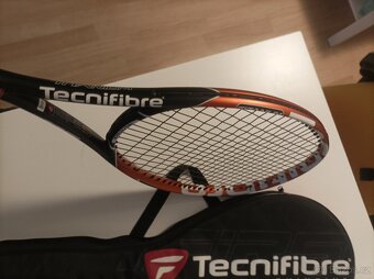 Tenisová raketa - 2