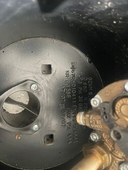 LPG nadrz vnitřní 650/220/56l platnost 07/27 - 2